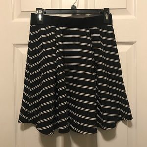 Le Lis striped skirt